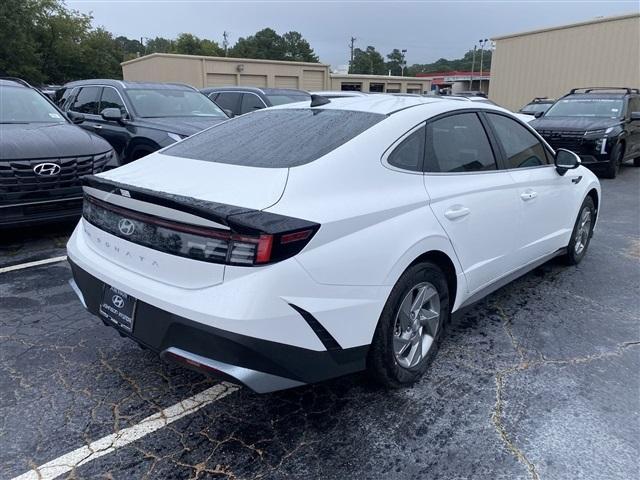 new 2025 Hyundai Sonata car, priced at $25,010