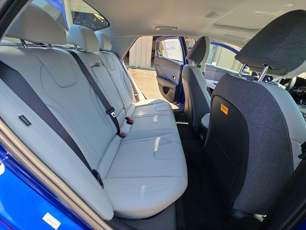 new 2025 Hyundai Elantra car, priced at $27,365