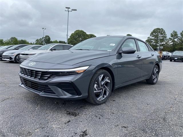 new 2024 Hyundai Elantra car, priced at $24,314