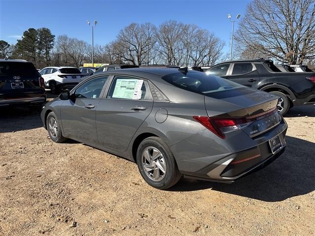 new 2025 Hyundai Elantra car, priced at $23,295