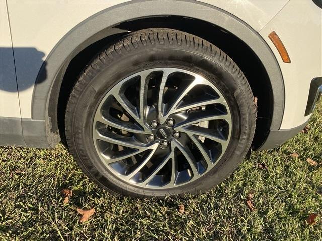 used 2019 Lincoln Nautilus car, priced at $19,978