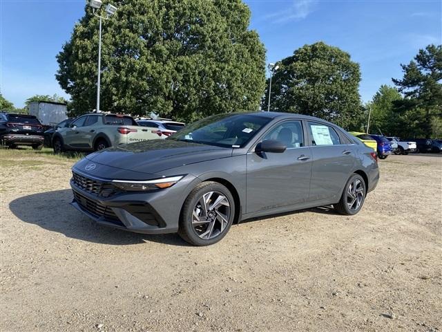 new 2024 Hyundai Elantra car, priced at $26,223