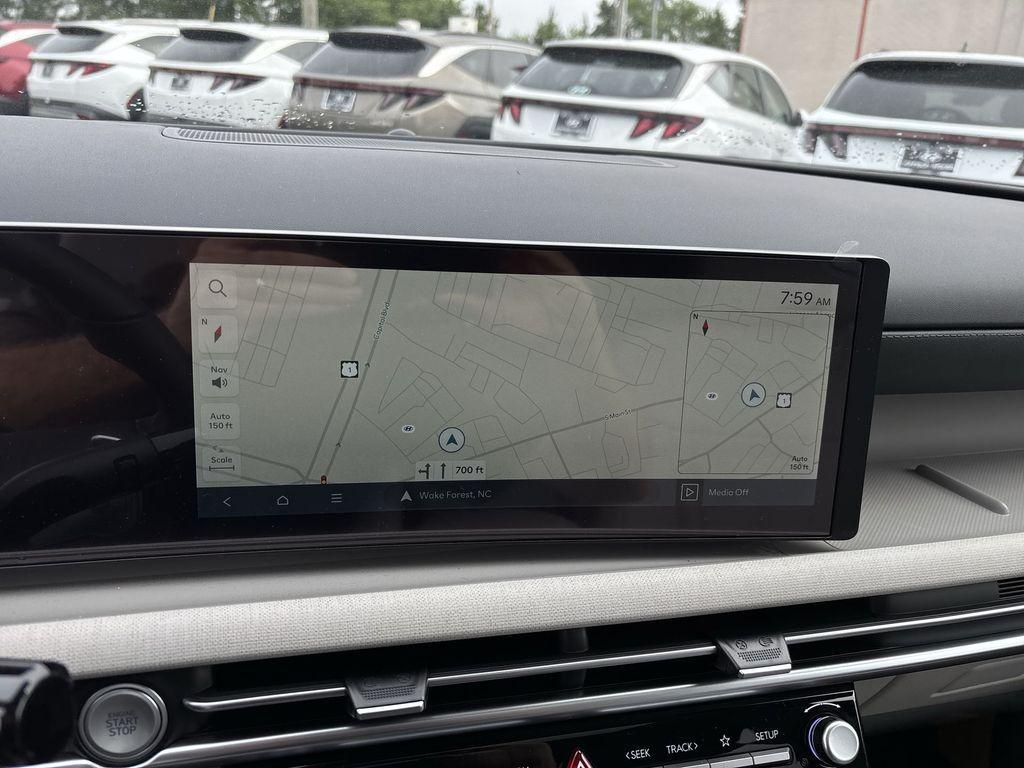 new 2025 Hyundai TUCSON Hybrid car, priced at $38,560