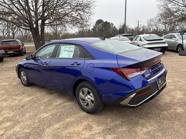 new 2025 Hyundai Elantra car, priced at $21,300