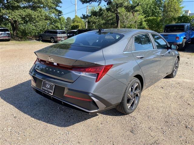 new 2024 Hyundai Elantra car, priced at $23,314