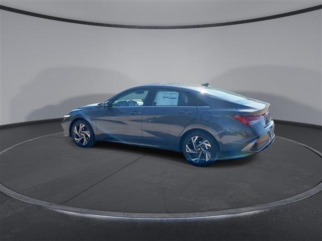 new 2024 Hyundai Elantra car, priced at $23,314