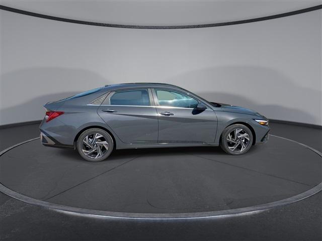 new 2024 Hyundai Elantra car, priced at $23,314