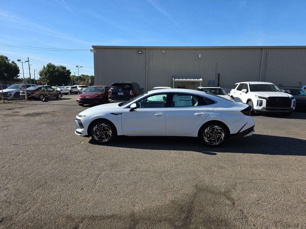 new 2026 Hyundai Sonata car, priced at $31,350