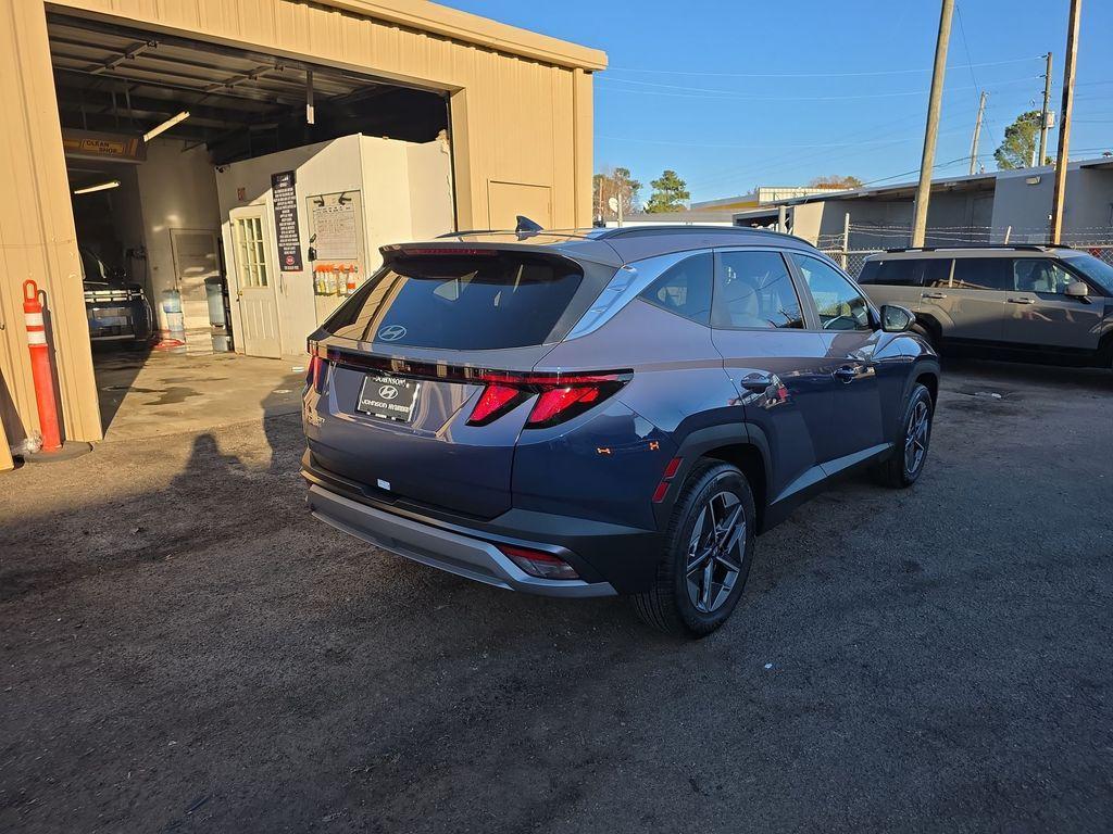 new 2026 Hyundai Tucson car, priced at $30,120