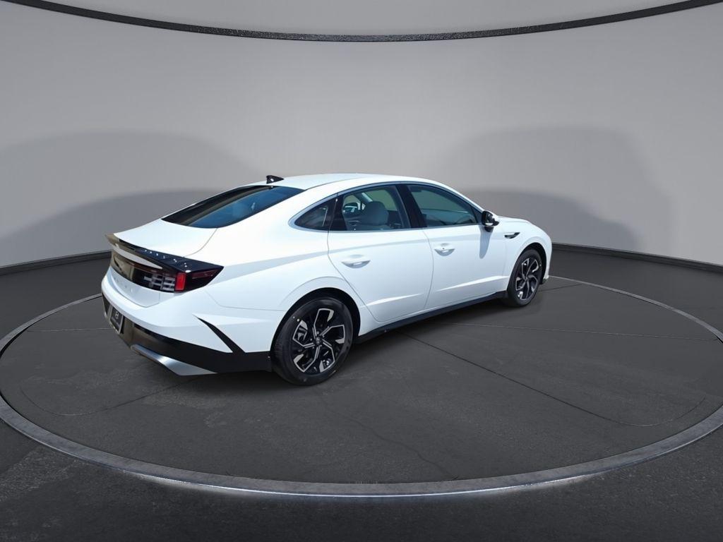 new 2025 Hyundai Sonata car, priced at $30,330