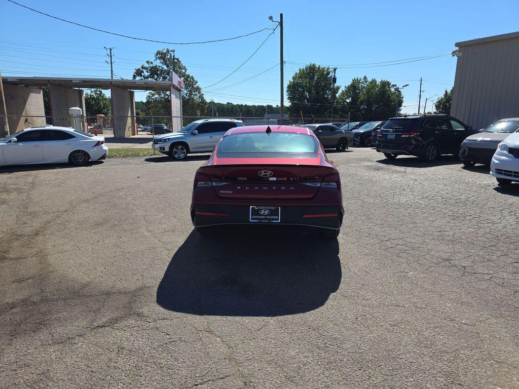 new 2025 Hyundai Elantra car, priced at $25,660