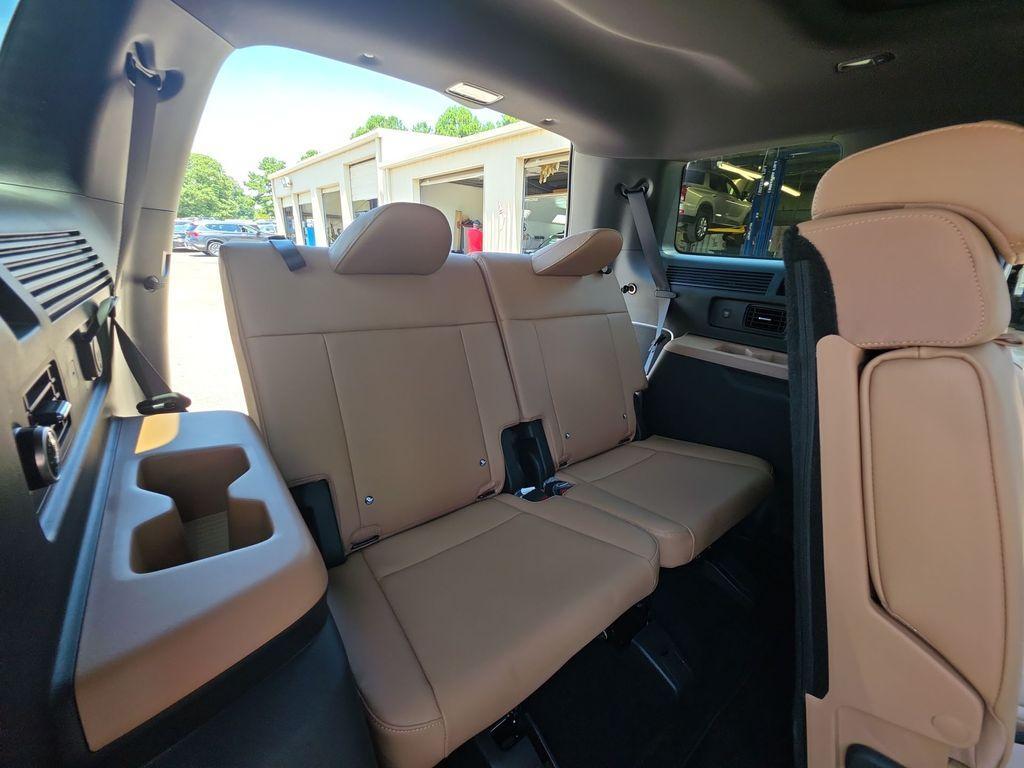 new 2025 Hyundai SANTA FE HEV car, priced at $43,630