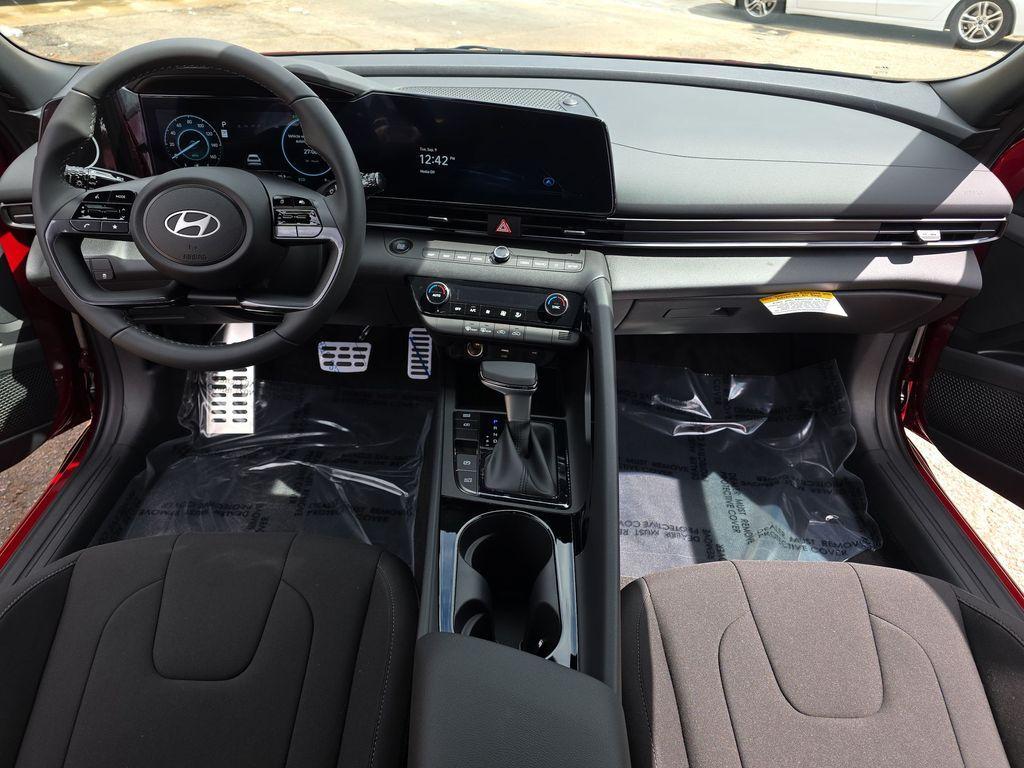 new 2025 Hyundai ELANTRA HEV car, priced at $27,280