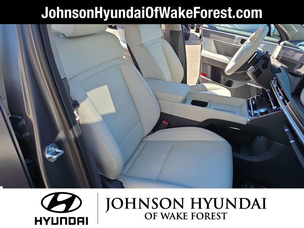 used 2025 Hyundai SANTA FE HEV car, priced at $44,881
