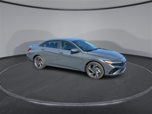 new 2024 Hyundai Elantra car, priced at $23,309