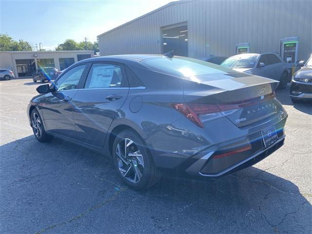 new 2024 Hyundai Elantra car, priced at $23,309