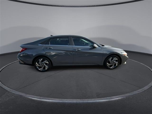 new 2024 Hyundai Elantra car, priced at $24,309