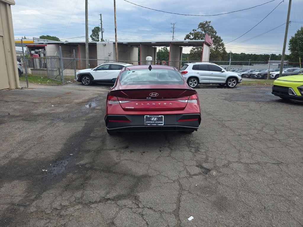 new 2025 Hyundai Elantra car, priced at $25,410