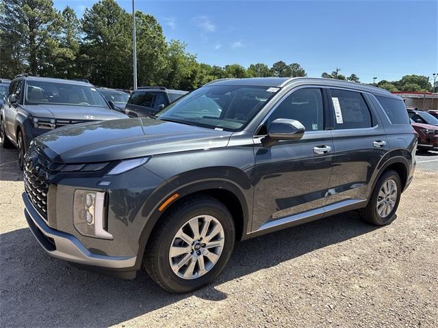 new 2025 Hyundai Palisade car, priced at $40,841