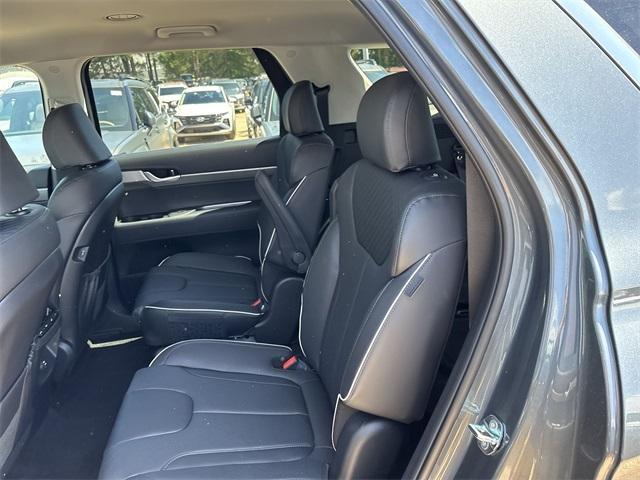 new 2025 Hyundai Palisade car, priced at $42,845