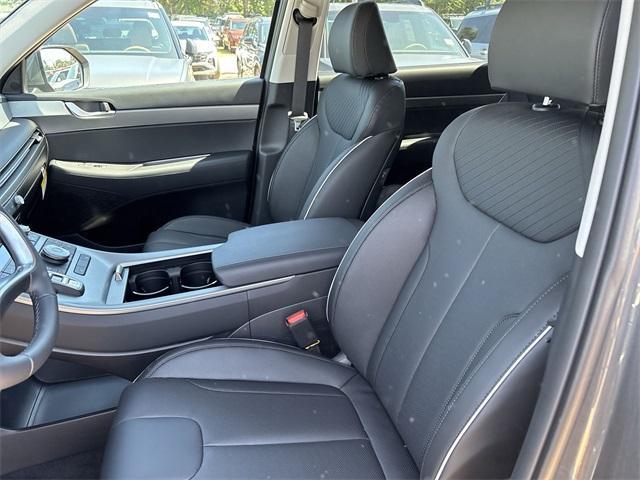 new 2025 Hyundai Palisade car, priced at $42,845