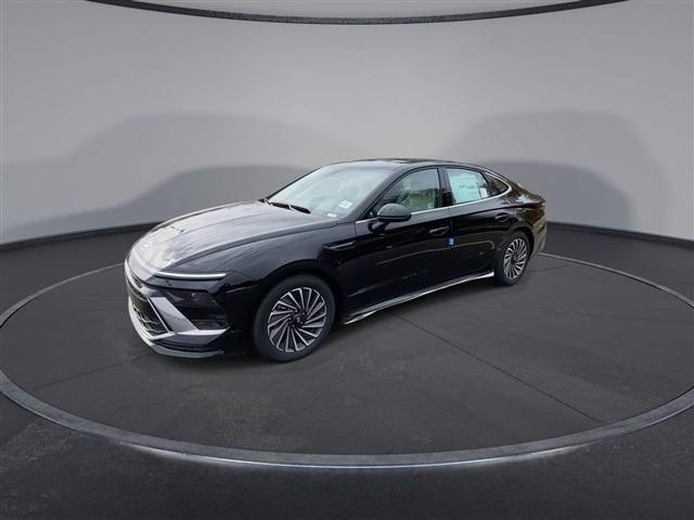 new 2025 Hyundai Sonata Hybrid car, priced at $29,328