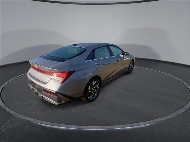 new 2024 Hyundai Elantra car, priced at $24,336