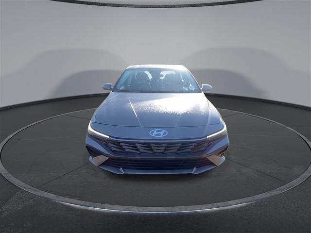 new 2024 Hyundai Elantra car, priced at $24,336