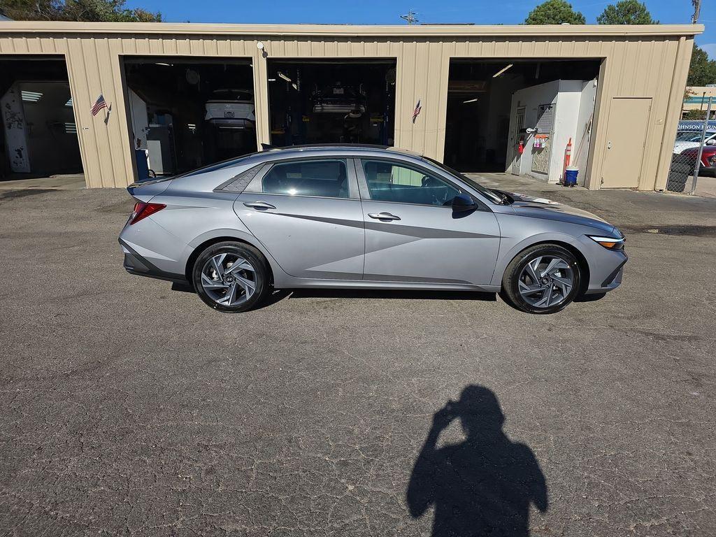 new 2025 Hyundai Elantra car, priced at $24,910