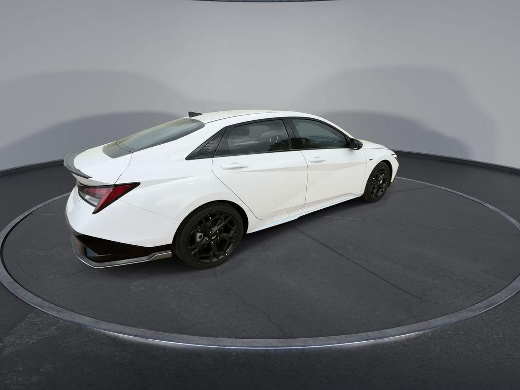 new 2025 Hyundai Elantra car, priced at $30,390