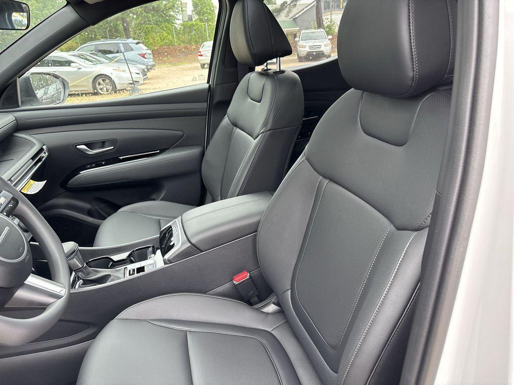 new 2025 Hyundai SANTA CRUZ car, priced at $34,075