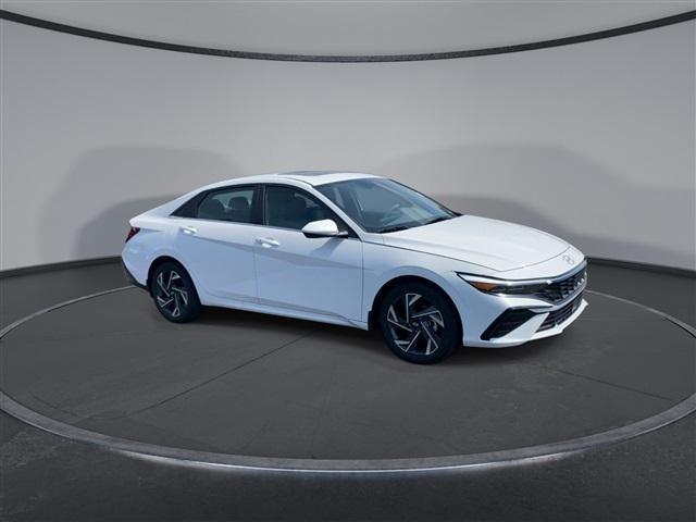 new 2024 Hyundai Elantra car, priced at $23,737