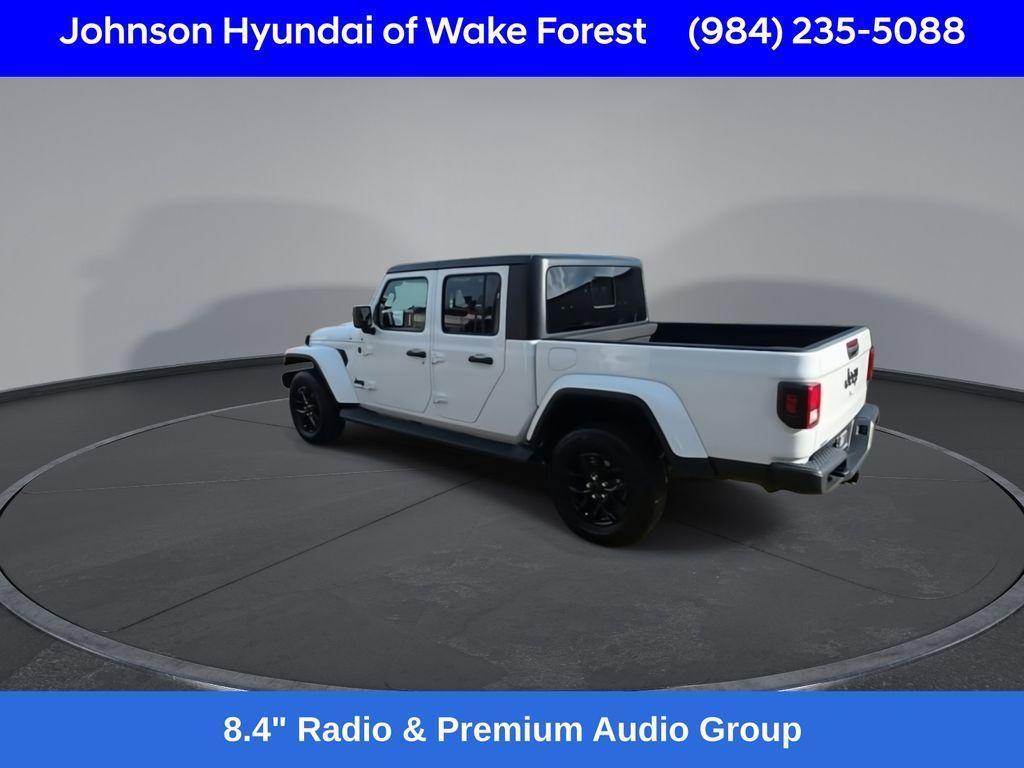 used 2022 Jeep Gladiator car, priced at $33,197