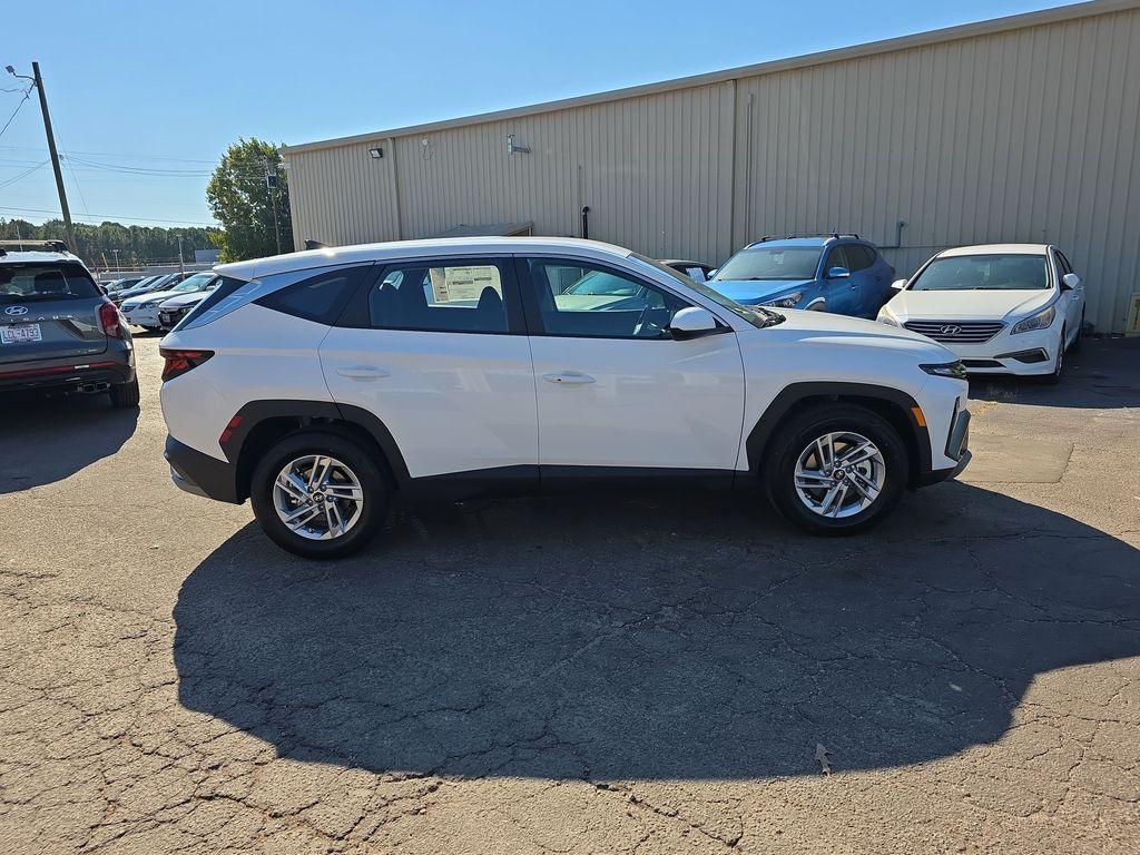 new 2026 Hyundai Tucson car, priced at $29,155