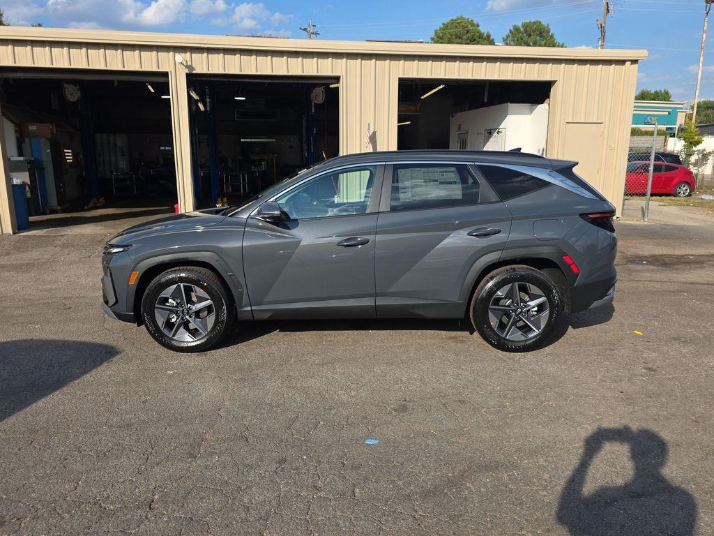 new 2026 Hyundai Tucson car, priced at $33,585