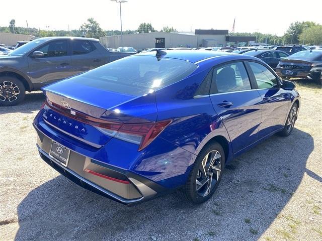 new 2025 Hyundai Elantra car, priced at $23,426