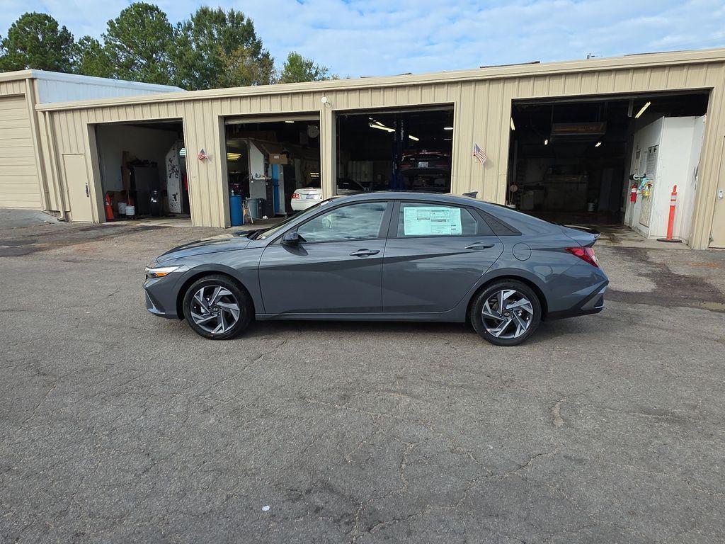 new 2025 Hyundai Elantra car, priced at $24,910