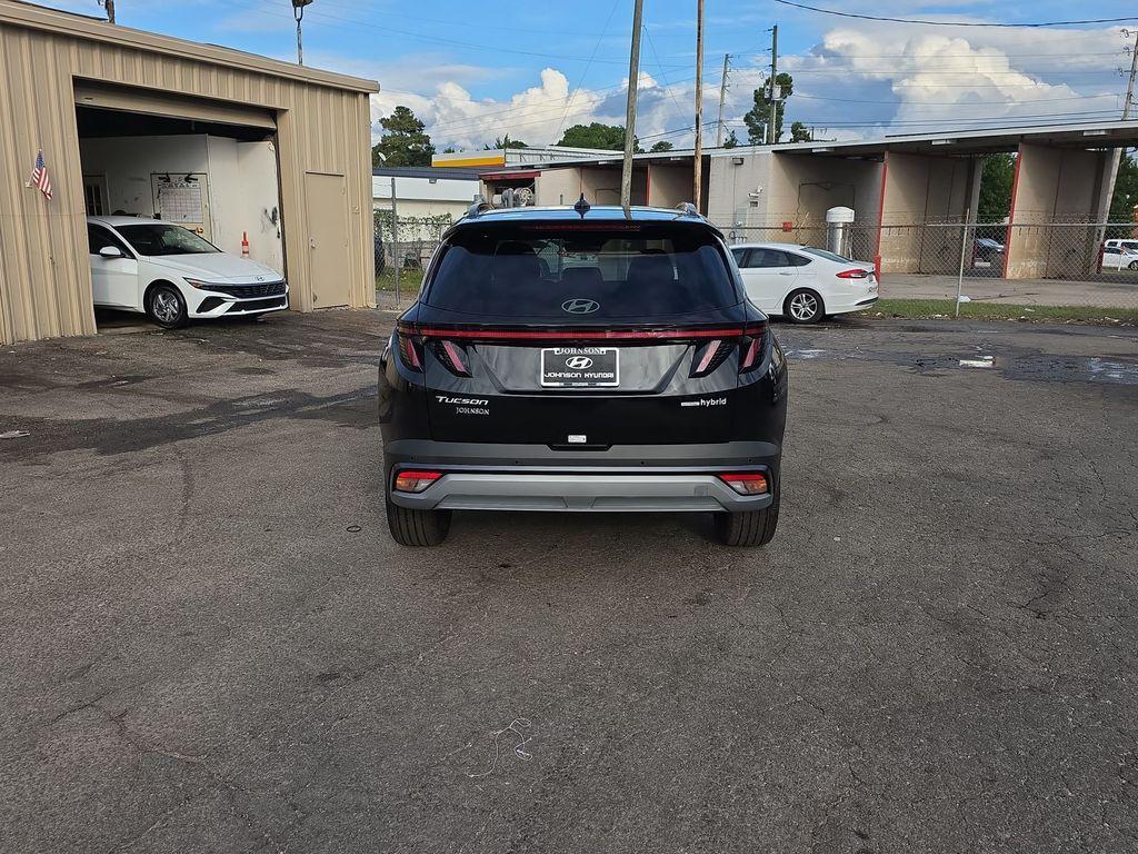 new 2025 Hyundai TUCSON Hybrid car, priced at $40,735