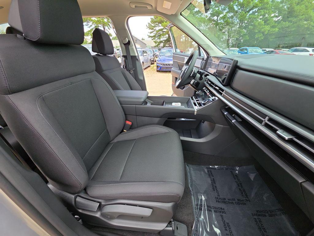 new 2026 Hyundai SANTA FE HEV car, priced at $34,385