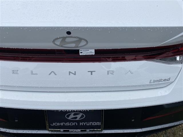 new 2024 Hyundai Elantra car, priced at $25,312