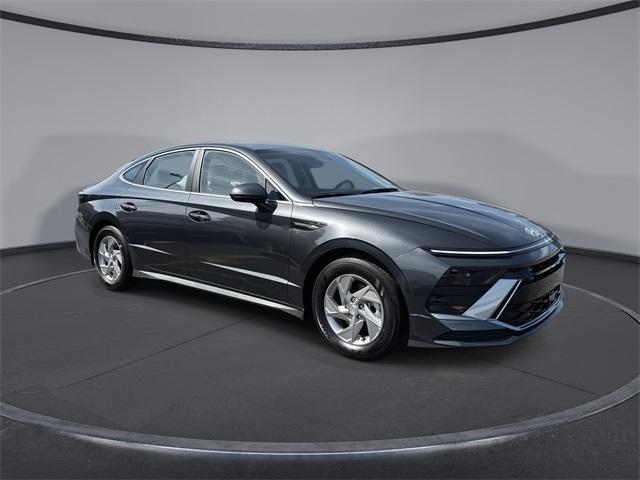 used 2025 Hyundai Sonata car, priced at $24,197