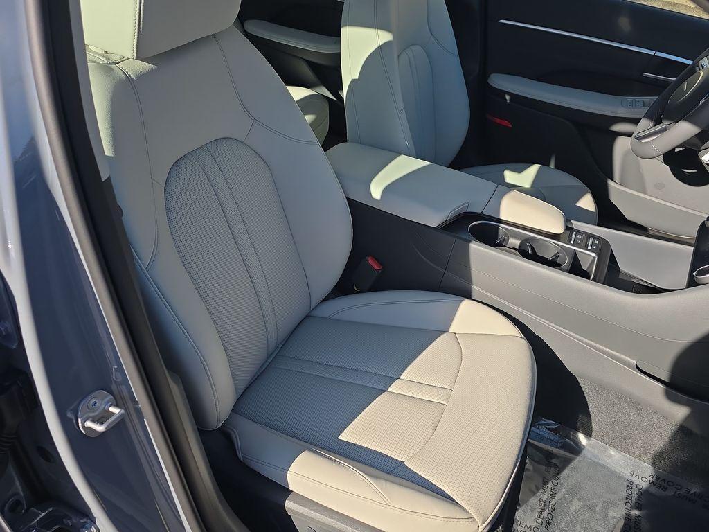 new 2026 Hyundai Sonata Hybrid car, priced at $39,575