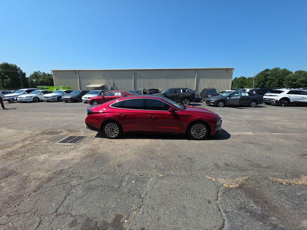 new 2024 Hyundai Sonata Hybrid car, priced at $33,940