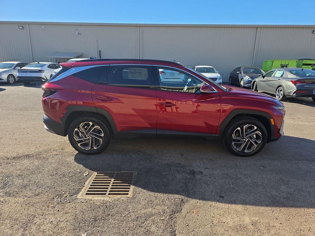 new 2026 Hyundai TUCSON Hybrid car, priced at $41,795