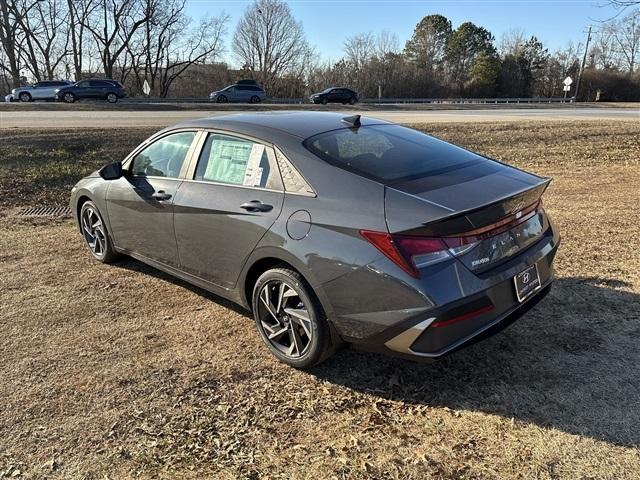 new 2025 Hyundai Elantra car, priced at $23,702