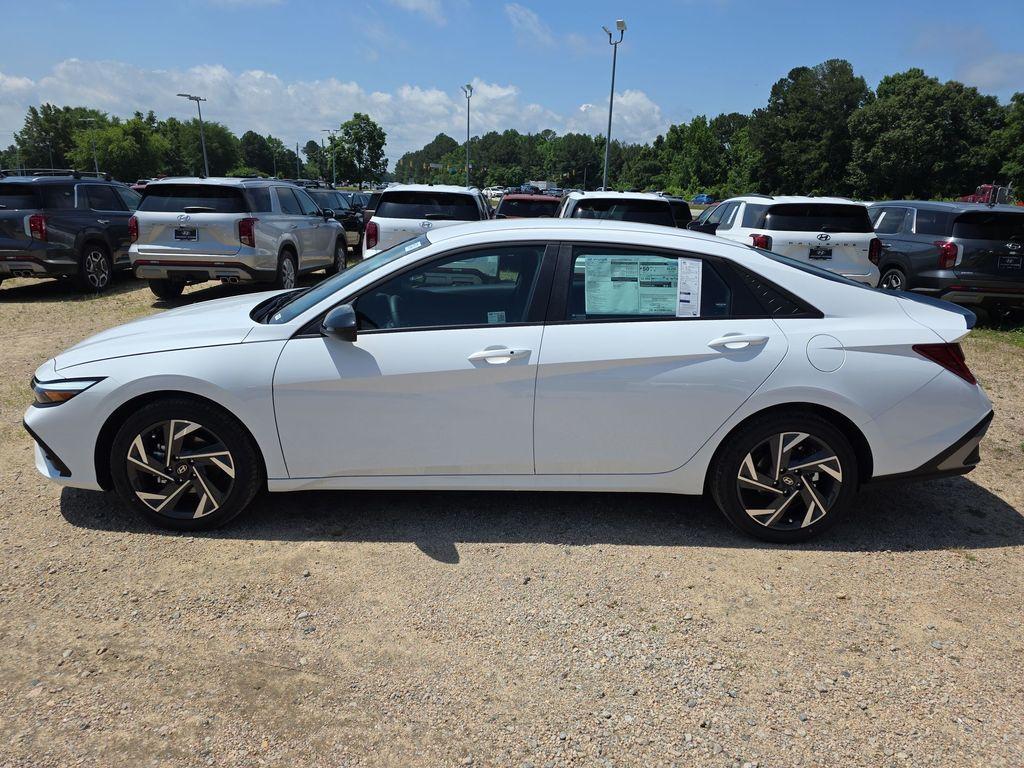 new 2025 Hyundai ELANTRA HEV car, priced at $29,690