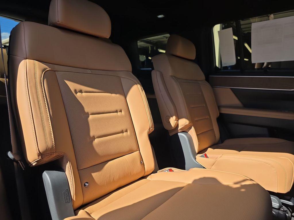 new 2026 Hyundai SANTA FE HEV car, priced at $46,710