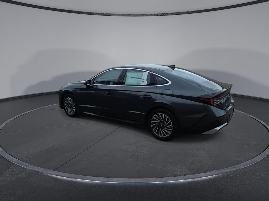 new 2025 Hyundai Sonata Hybrid car, priced at $33,080