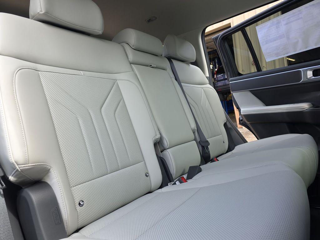 new 2026 Hyundai SANTA FE HEV car, priced at $36,675