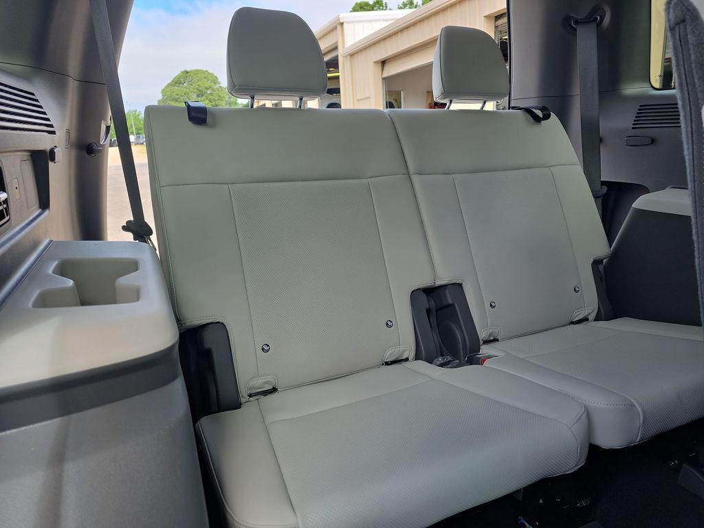 new 2026 Hyundai SANTA FE HEV car, priced at $36,675